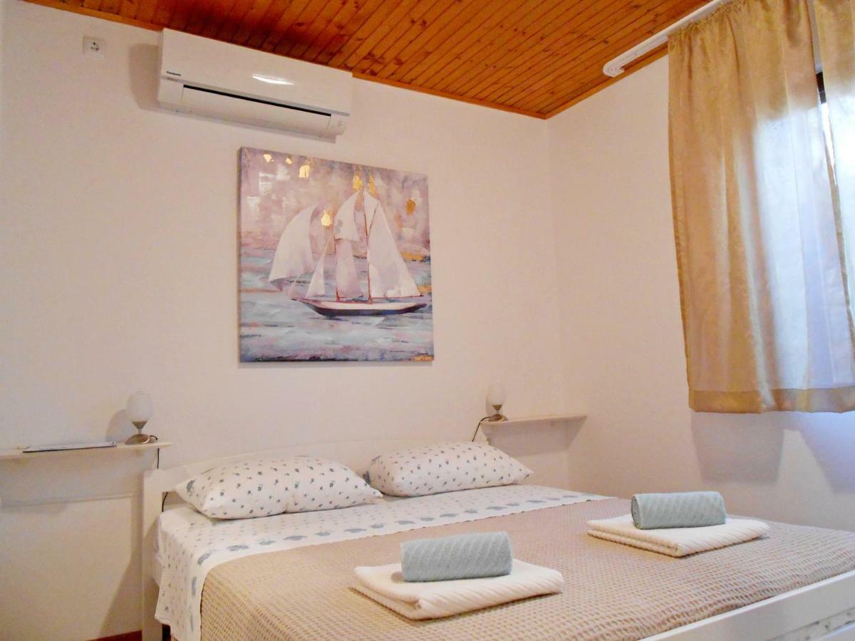 Bed & Breakfast Susovic Bed & Breakfast Lastovo Exterior foto